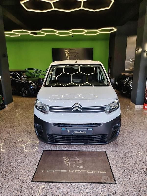 Usata Citroën Berlingo 75 CV (55 kW) 2020 Bianco Monovolume