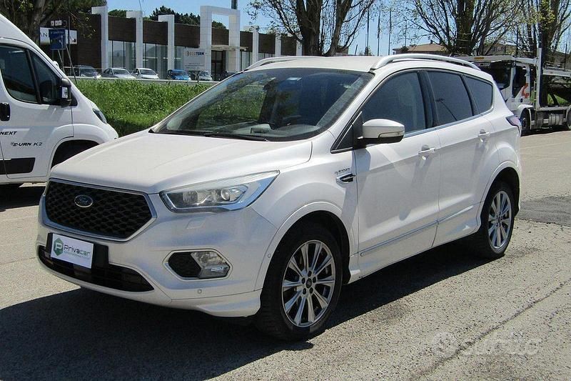 Usata Ford Kuga S 150 CV (110 kW) 2017 Bianco SUV