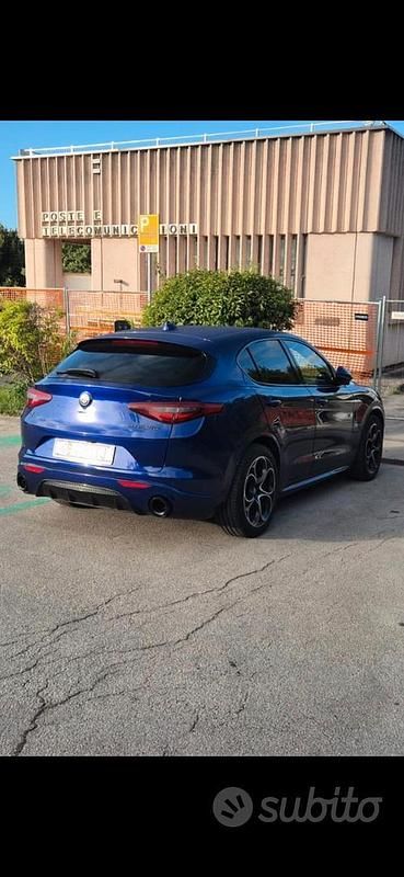 Usata Alfa Romeo Stelvio Veloce 210 CV (154 kW) 2020 Blu SUV