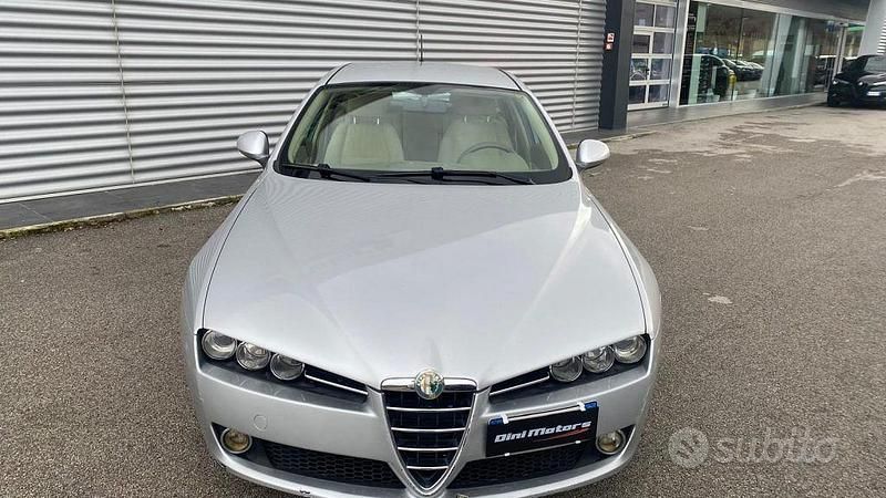 Usata Alfa Romeo 159 Progression 150 CV (110 kW) 2009 Grigio Station wagon