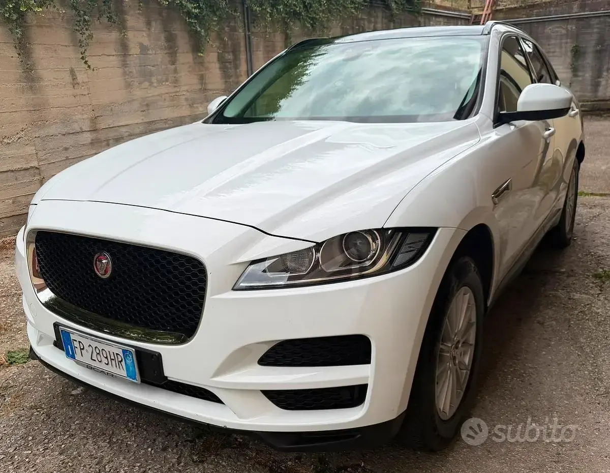 Usata Jaguar F-Pace 163 CV (119 kW) 2018 Bianco SUV