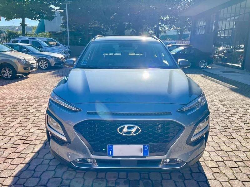 Begagnad Hyundai Kona Style 120 HK (88 kW) 2019 Grå SUV