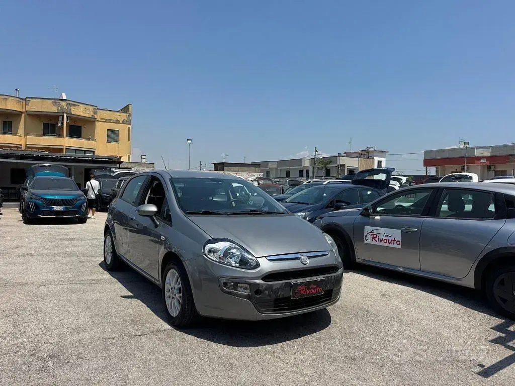 Usata Fiat Punto Evo S 95 CV (69 kW) 2011 Grigio Utilitaria
