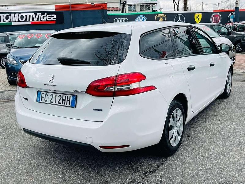 Usata Peugeot 308 SW Business-Line 99 CV (72 kW) 2016 Bianco Station wagon