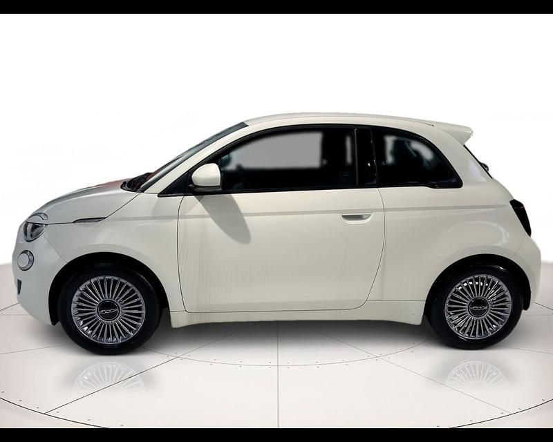 Usata Fiat 500e 2024 Bianco (pastello) Berlina