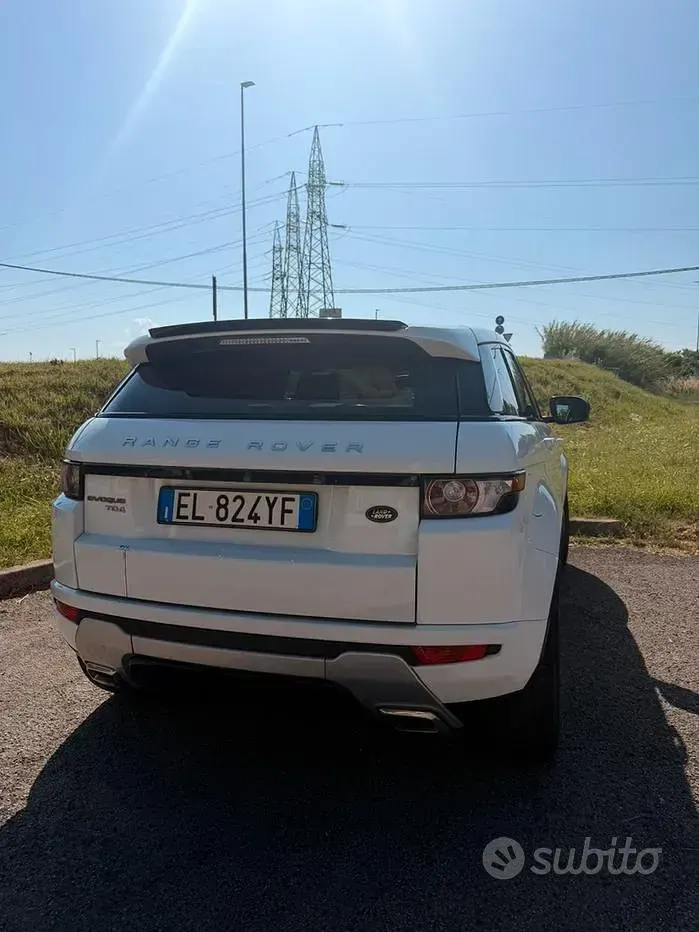 Usata Land Rover Range Rover evoque 150 CV (110 kW) 2012 Bianco SUV