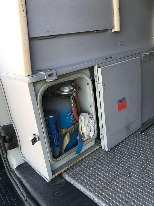 Begagnad VW T4 129 HK (94 kW) 2002 Svart Van