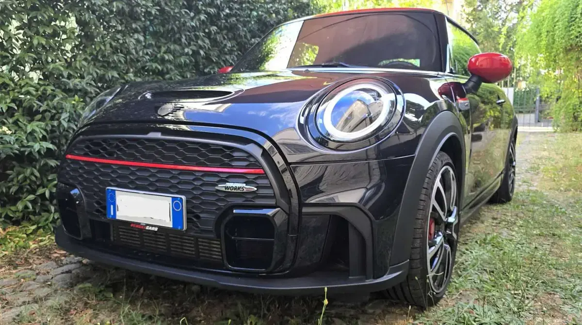 Usata Mini John Cooper Works 231 CV (169 kW) 2022 Blu/azzurro Utilitaria