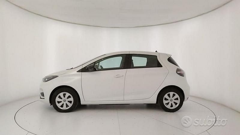 Usata Renault Zoe Life 80 kW (109 CV) 2022 Bianco Utilitaria