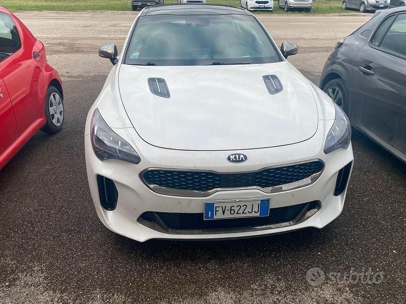 Usata Kia Stinger GT-Line 200 CV (147 kW) 2019 Bianco Utilitaria