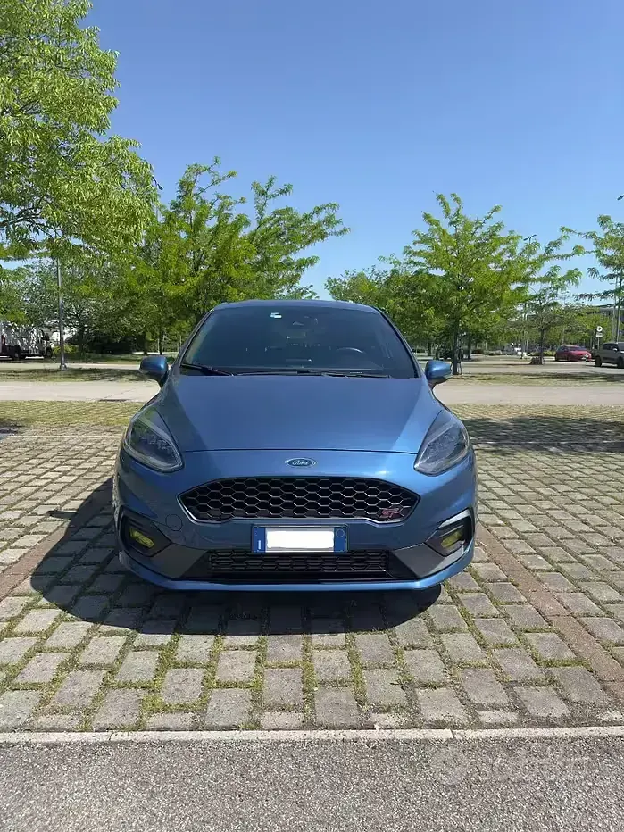 Usata Ford Fiesta ST 200 CV (147 kW) 2019 Blu Utilitaria