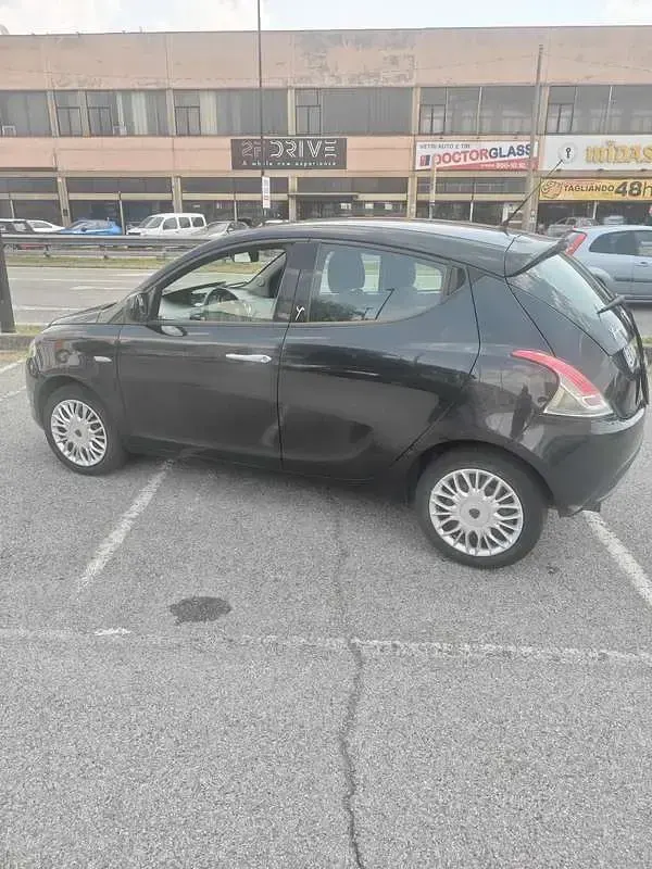Usata Lancia Ypsilon S 69 CV (50 kW) 2012 Utilitaria