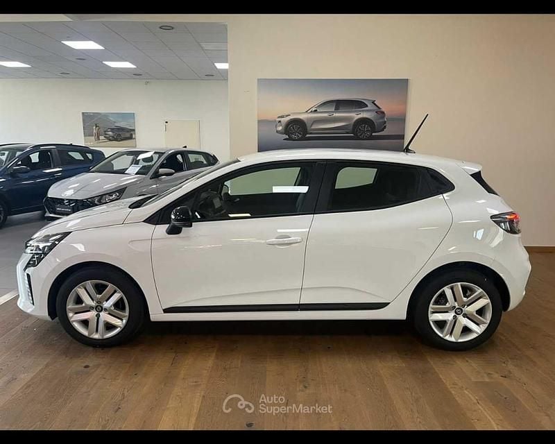 Uusi Renault Clio V Evolution 101 HP (74 kW) 2026 Valkoinen