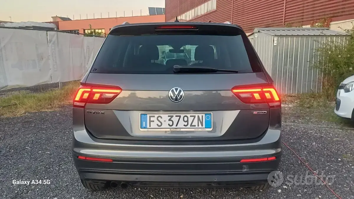 Usata VW Tiguan Sportline 150 CV (110 kW) 2016 Grigio SUV