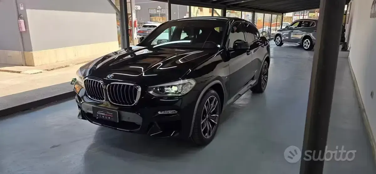 Usata BMW X4 M Sport 190 CV (139 kW) 2019 Bluazzurro SUV