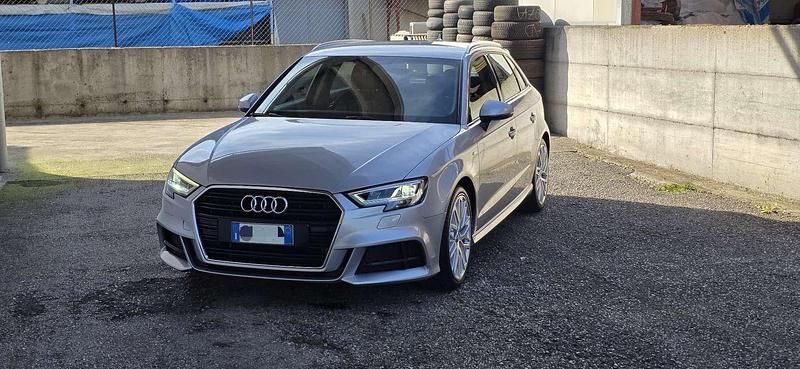 Usata Audi A3 S-Line 150 CV (110 kW) 2017 Argento Berlina