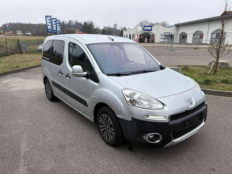 Usata Peugeot TePee Premium 92 CV (67 kW) 2013 Argento Station wagon