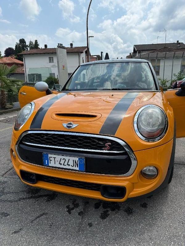 Usata Mini Cooper S 192 CV (141 kW) 2014 Arancione Utilitaria