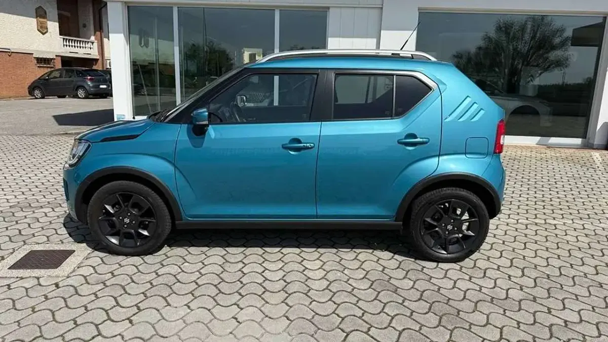 Usata Suzuki Ignis 83 CV (61 kW) 2021 Neon blue SUV