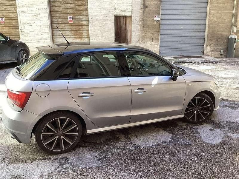 Usata Audi A1 Sportback Sport 90 CV (66 kW) 2016 Utilitaria