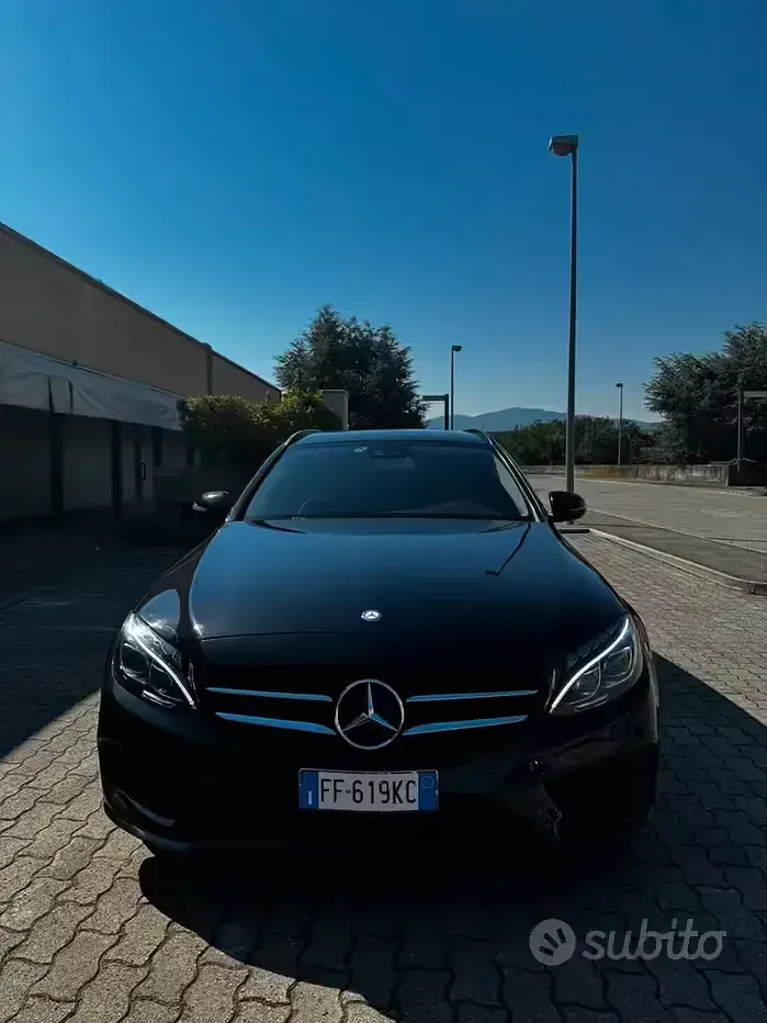 Usata Mercedes C220 Premium 170 CV (125 kW) 2016 Nero Station wagon