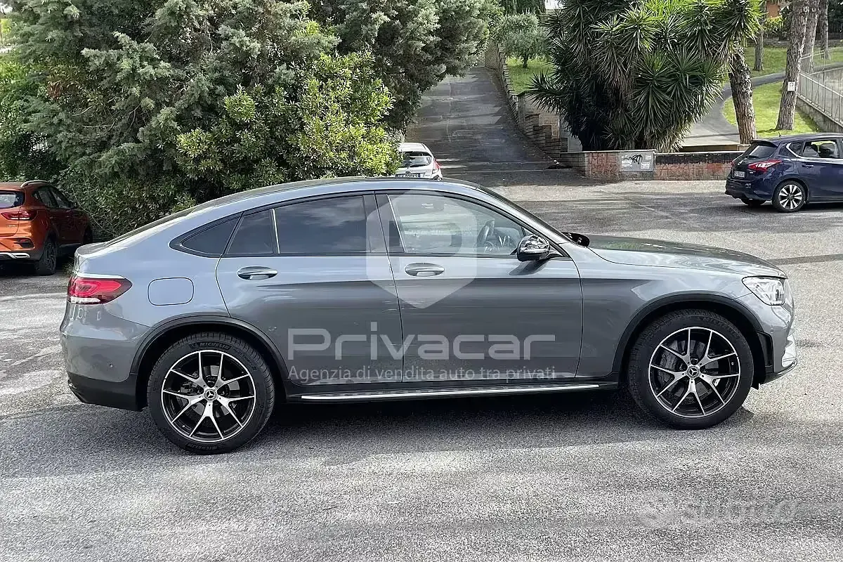 Begagnad Mercedes GLC300 Premium Plus 245 HK (180 kW) 2022 Grå Sportkupé