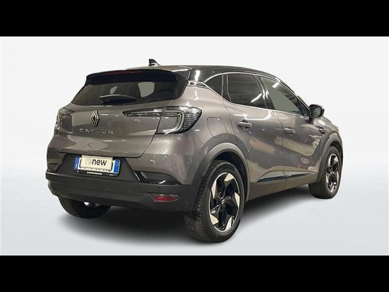 Usata Renault Captur Techno 91 CV (66 kW) 2025 Grigio scuro SUV