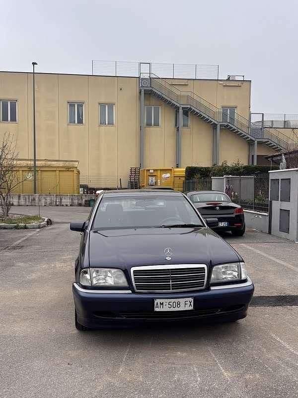 Usata Mercedes C200 Elegance 182 CV (133 kW) 1996 Berlina