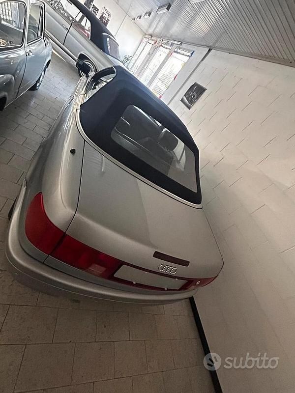 Usata Audi Cabriolet 116 CV (85 kW) 1996 Grigio Cabrio