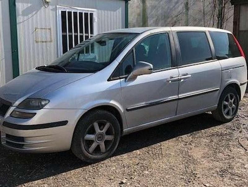 Usata Fiat Ulysse Emotion 170 CV (125 kW) 2010 Argento Monovolume