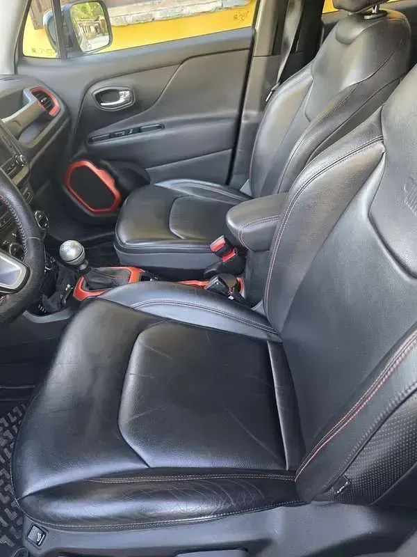 Usata Jeep Renegade Limited 140 CV (102 kW) 2015 SUV