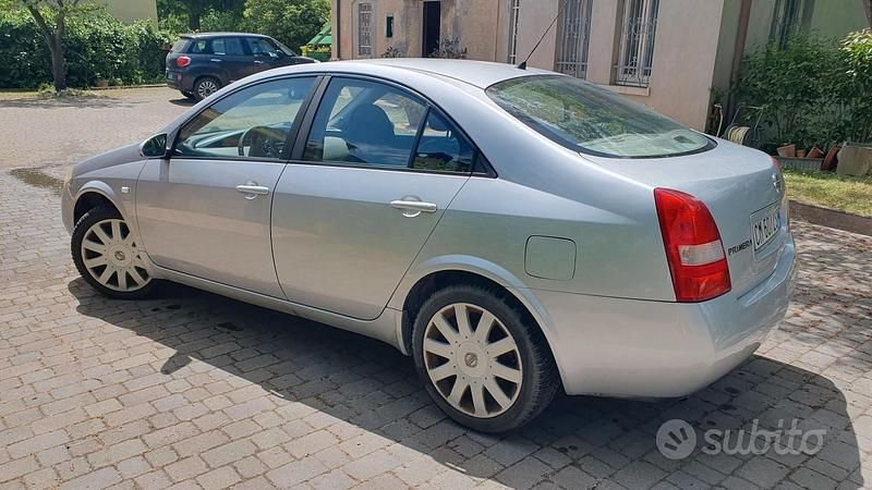 Usata Nissan Primera Tekna 116 CV (85 kW) 2004 Grigio Berlina