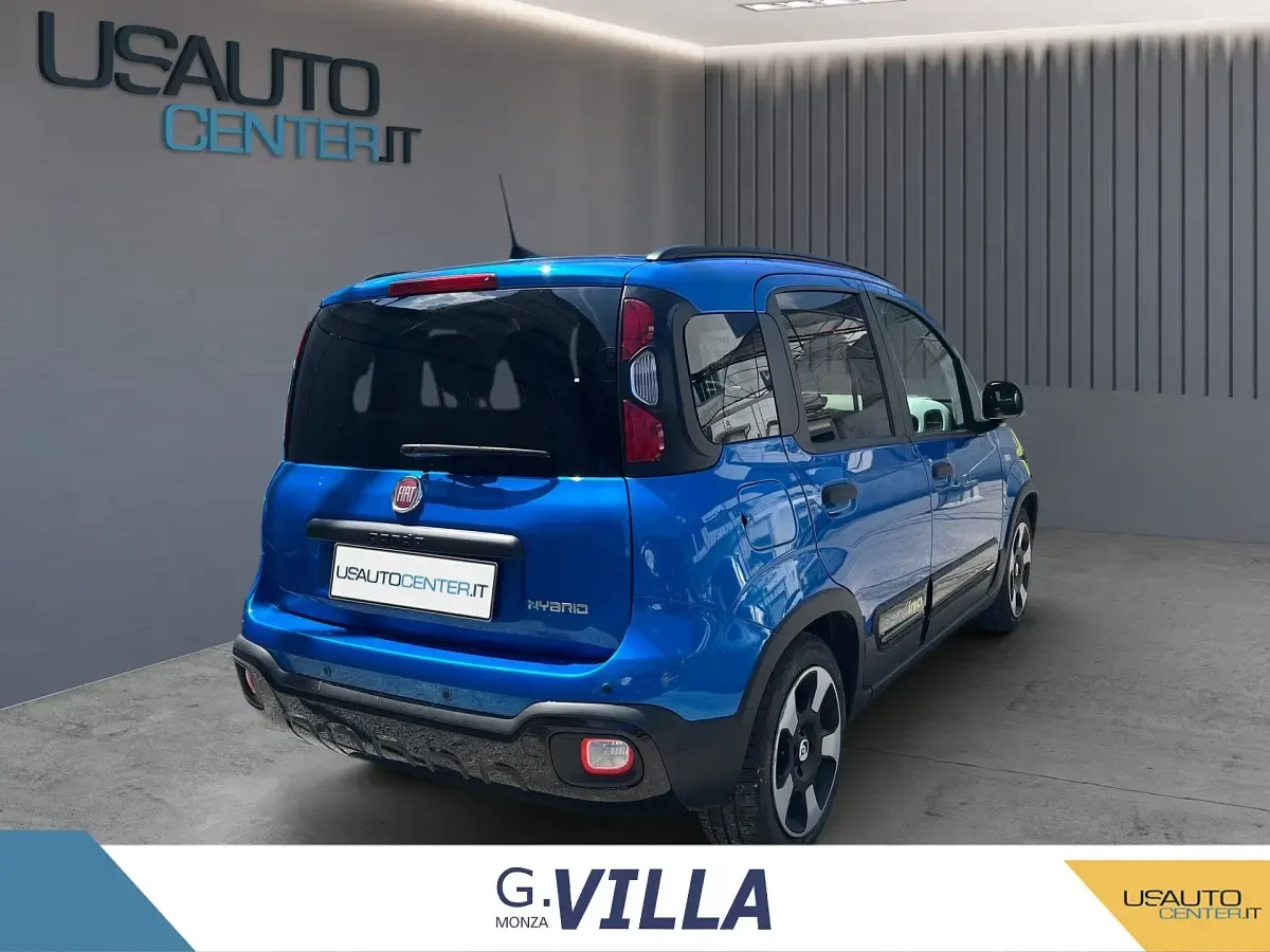 Usata Fiat Panda Cross 70 CV (51 kW) 2025 Blu/azzurro Utilitaria