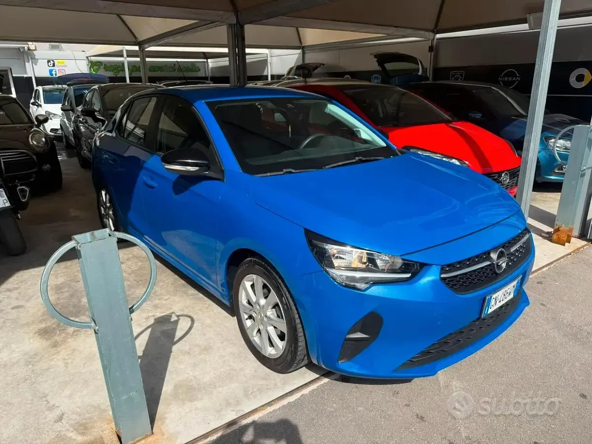 Usata Opel Corsa Design & Tech 75 CV (55 kW) 2023 Blu Utilitaria