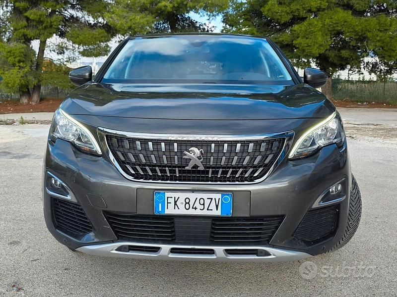 Usata Peugeot 3008 Allure 120 CV (88 kW) 2017 Verde Station wagon