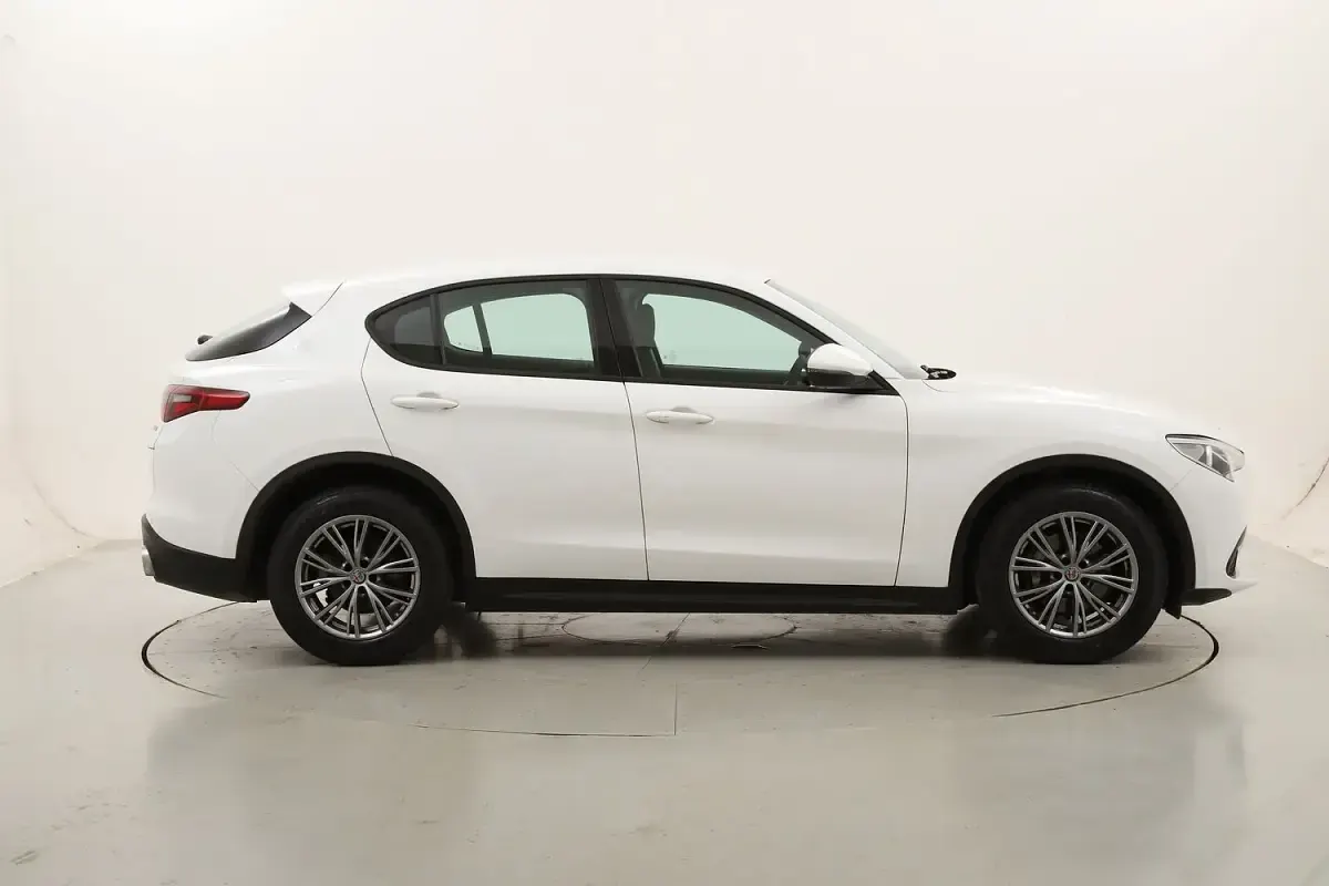 Usata Alfa Romeo Stelvio Business 160 CV (117 kW) 2022 SUV