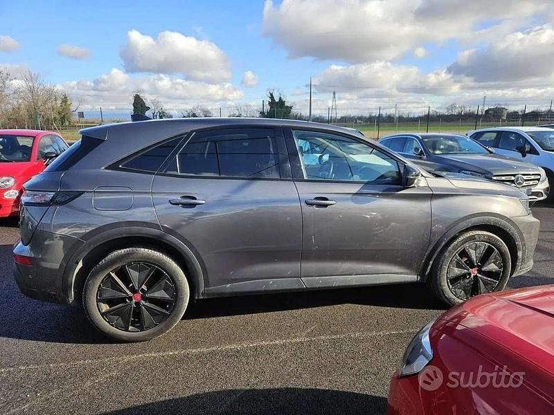 Usata DS Automobiles DS7 Crossback Performance 131 CV (96 kW) 2023 Grigio SUV