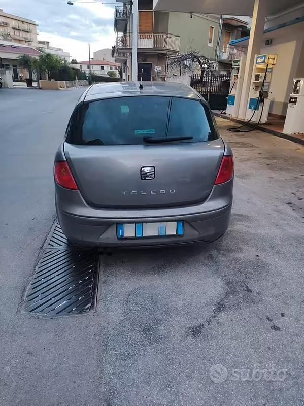 Usata Seat Toledo 2008 Grigio Utilitaria