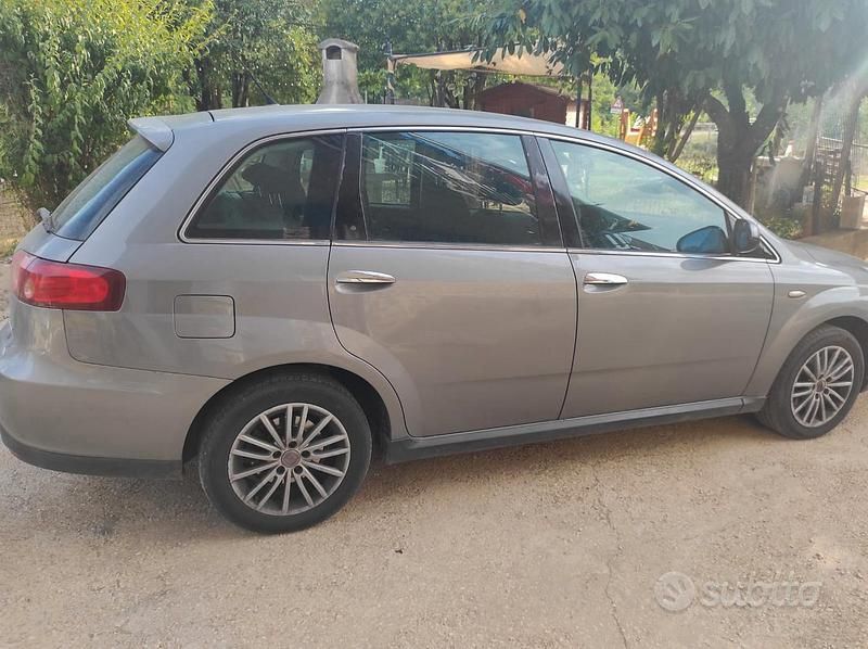 Usata Fiat Croma 2008 Grigio Station wagon