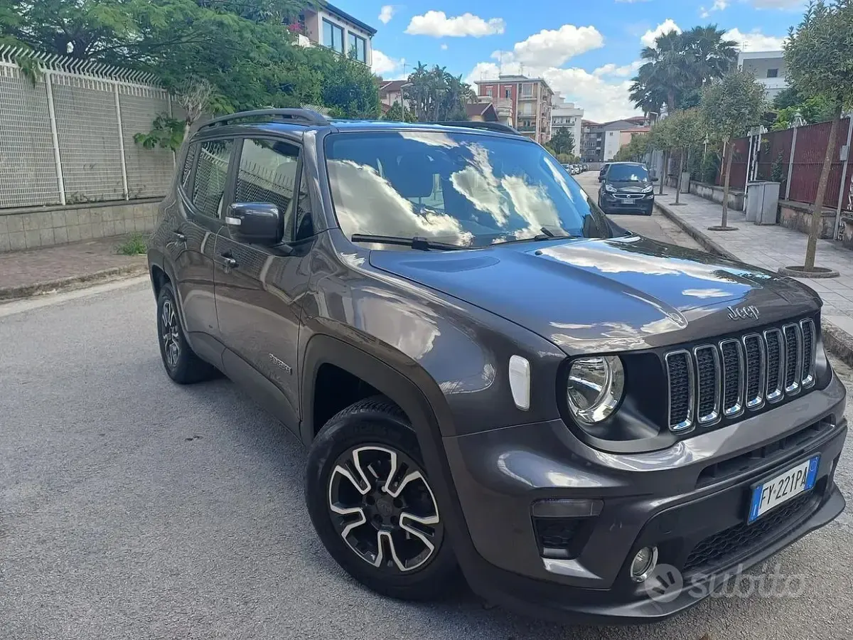 Usata Jeep Renegade 120 CV (88 kW) 2019 Grigio SUV