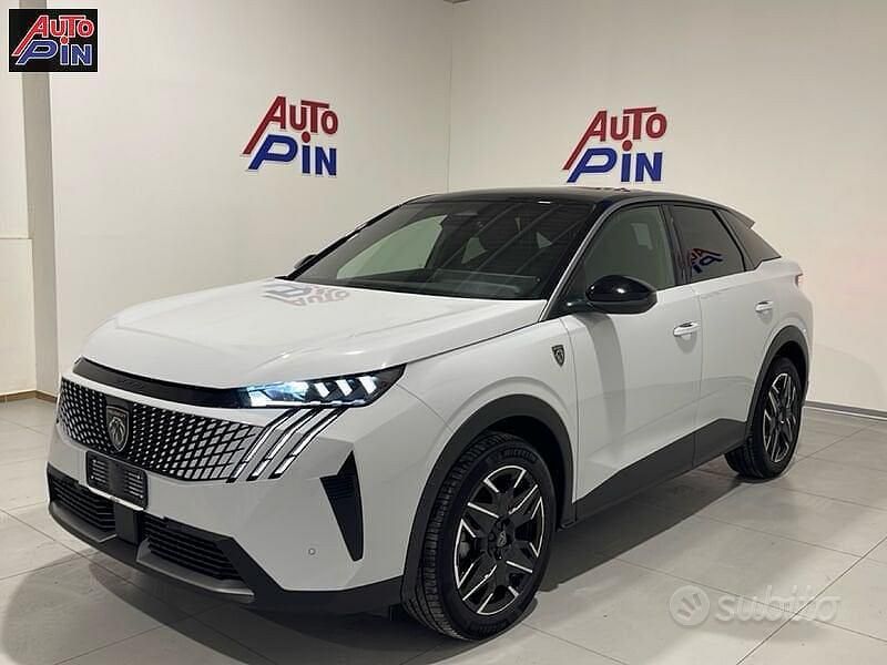 Usata Peugeot 3008 GTi 136 CV (100 kW) 2025 Bianco SUV