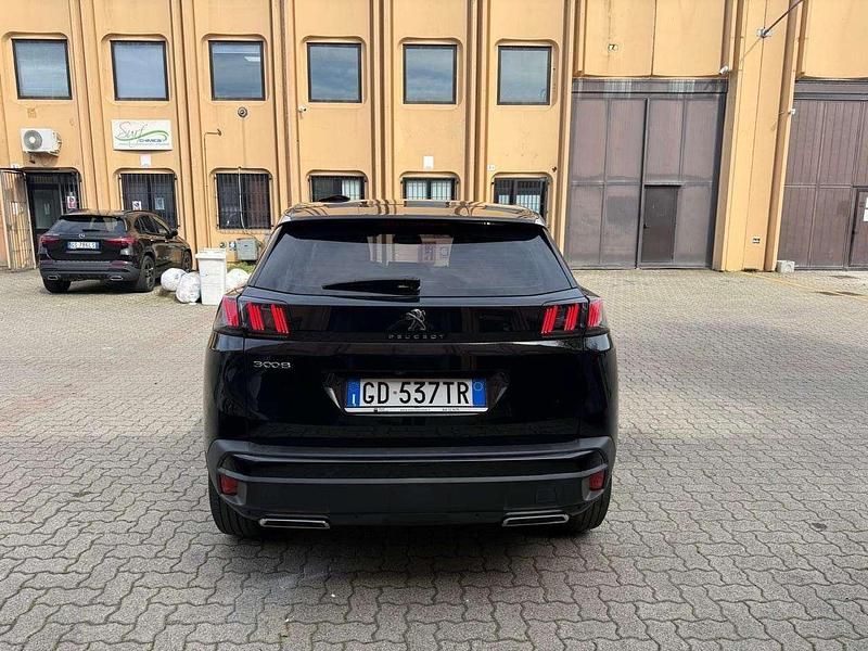 Usata Peugeot 3008 Business-Line 131 CV (96 kW) 2020 Nero SUV