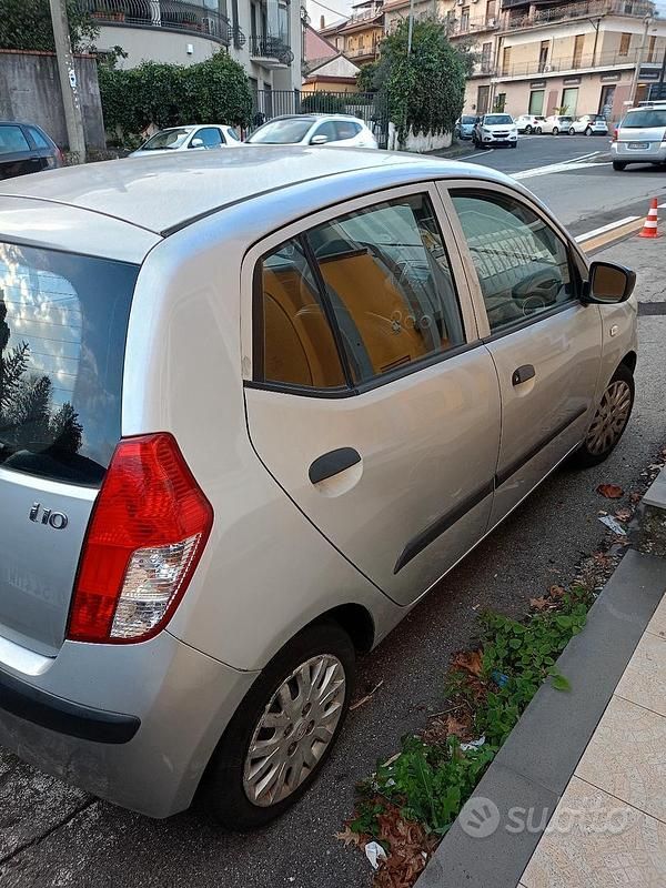 Usata Hyundai i10 2010 Grigio Utilitaria