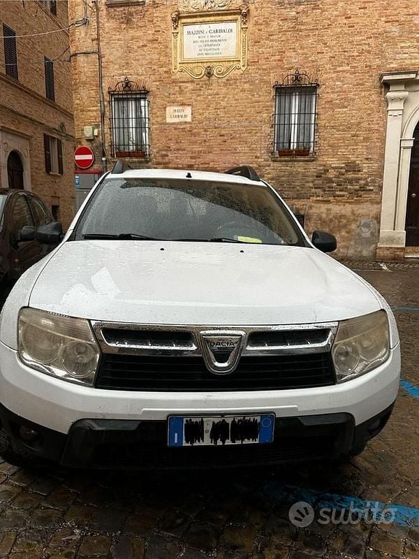 Usata Dacia Duster 2012 Bianco SUV