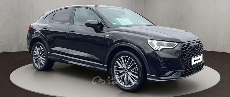 Usata Audi Q3 Sportback S-Line 150 CV (110 kW) 2022 Nero SUV