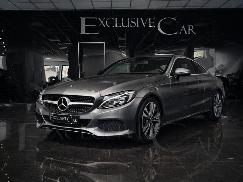 Usata Mercedes C220 125 CV (91 kW) 2016 Grigio Coupé