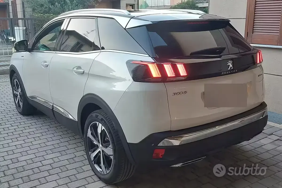 Usata Peugeot 3008 GT-line 120 CV (88 kW) 2017 Bianco SUV
