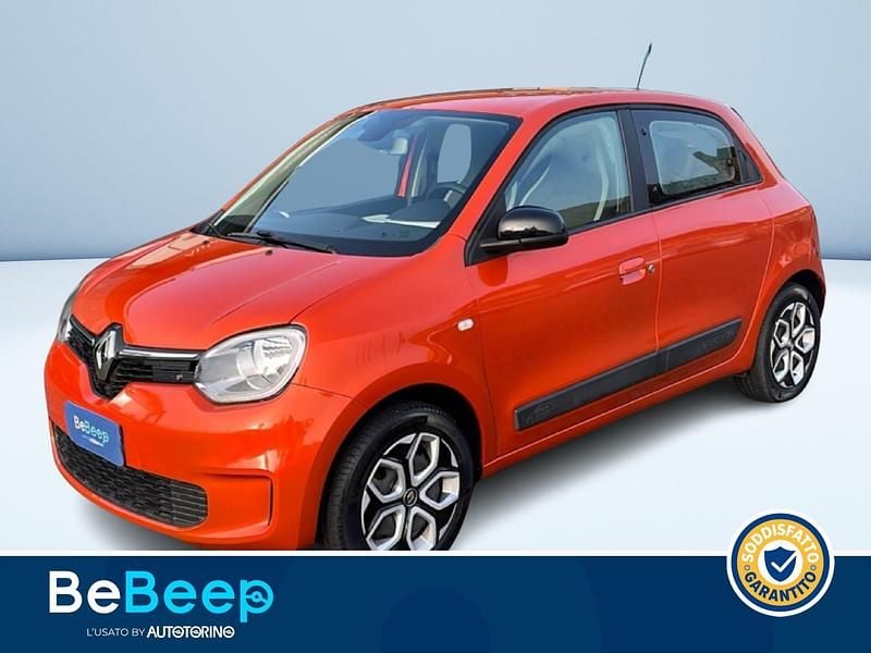 Usata Renault Twingo Techno 59 kW (81 CV) 2022 Arancione metallizzato Utilitaria