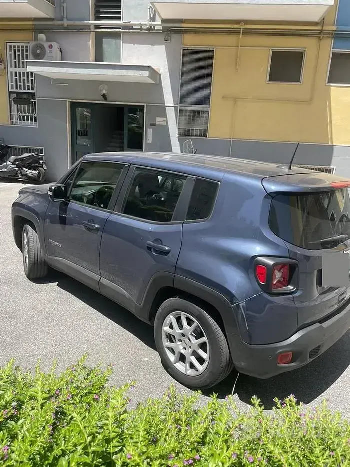 Usata Jeep Renegade 120 CV (88 kW) 2023 Bluazzurro SUV