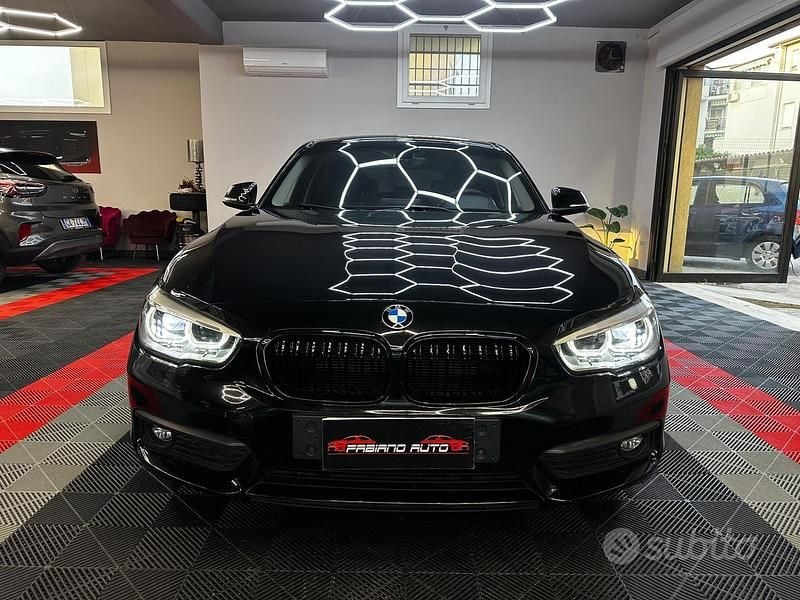Usata BMW 120 M Sport 190 CV (139 kW) 2017 Nero Utilitaria